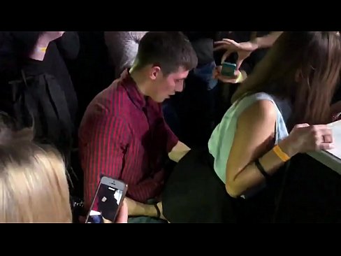 ❤️ Tinuod nga sekso sa usa ka nightclub sa Russia. Ang 18-anyos nga Ruso nga babaye sa anus ug puwerta nakighilawas sa usa ka nightclub ❤️ Porno fb sa ceb.xinwen1288.top ❌️❤
